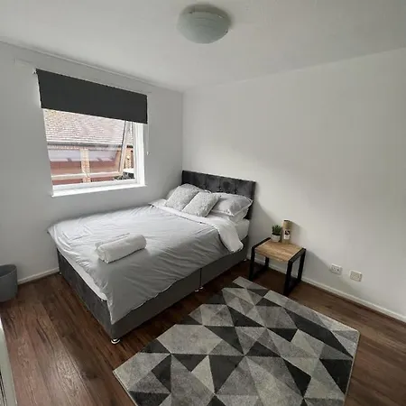 Canary Wharf Haven - Spacious & Homely Entire 1 Bedroom Flat Londres Exterior foto